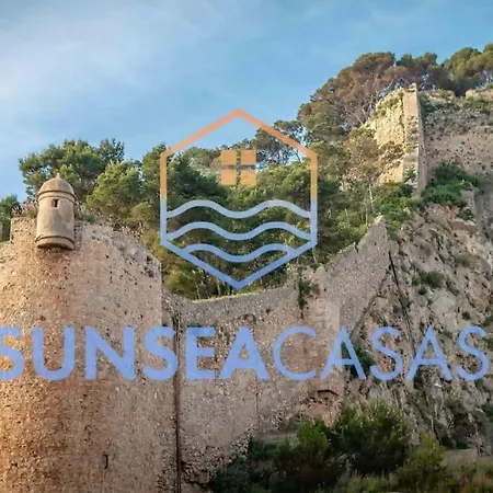 Bajo El Mar Junto Al Puerto Ferienhaus