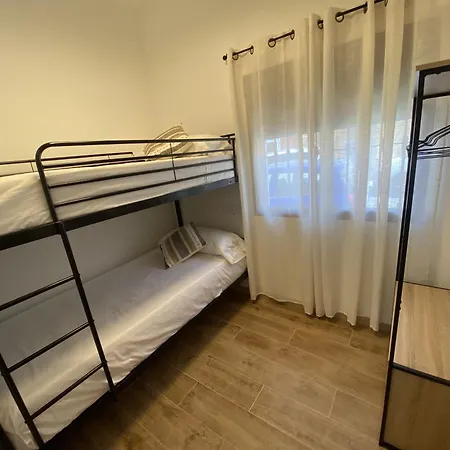 Bajo El Mar Junto Al Puerto Ferienhaus